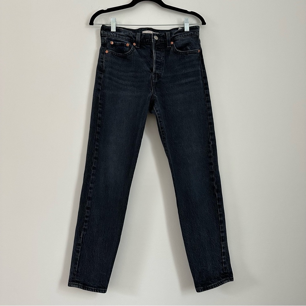 LEVI’S Wedgie Icon Fit Jeans - Picture 4 of 15